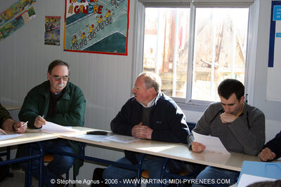 Jean-Claude SANCHEZ, Patrice AGNUS — 12/02/2006 : Formation des commissaires et Test day à Lavelanet (Photos Stéphane Agnus) 2006 — karting