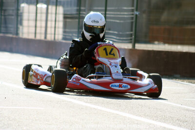 12/02/2006 : Formation des commissaires et Test day à Lavelanet (Photos Stéphane Agnus) 2006 — karting