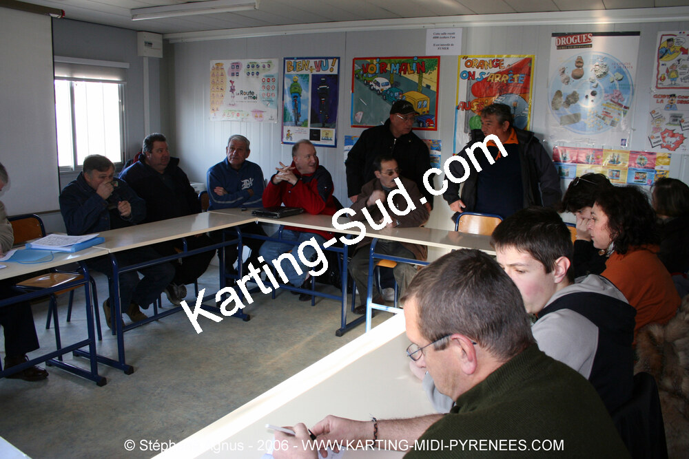 12/02/2006 : Formation des commissaires et Test day à Lavelanet (Photos Stéphane Agnus) 2006 — karting