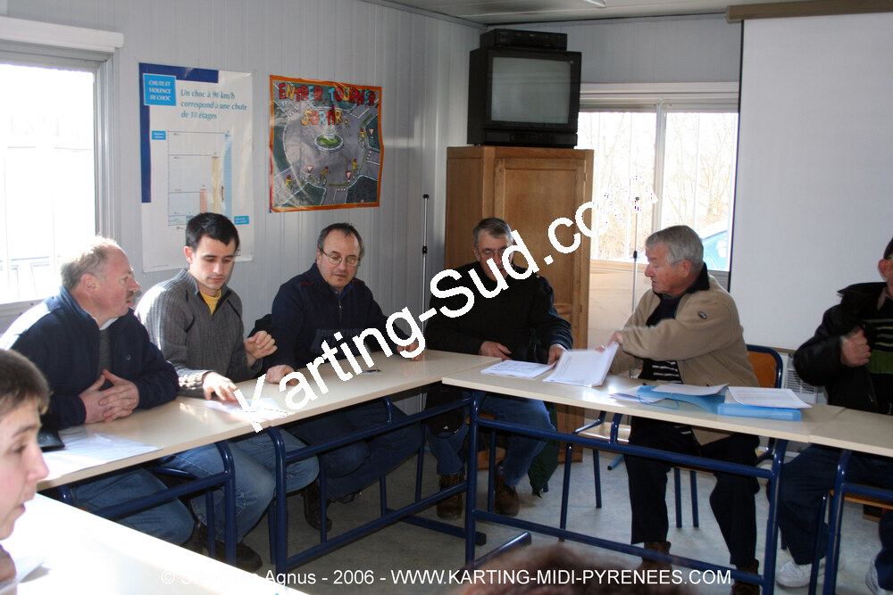 12/02/2006 : Formation des commissaires et Test day à Lavelanet (Photos Stéphane Agnus) 2006 — karting