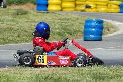 Fanny DOBRENEL — 23/04/2006 : Nontron (Photos Patrick Lascombes) 2006 — karting