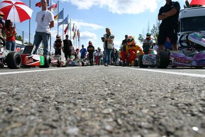 27 & 28/05/2006 : Grand-Prix FFSA Karting à Lavelanet (Photos Patrice Bompas) 2006 — karting