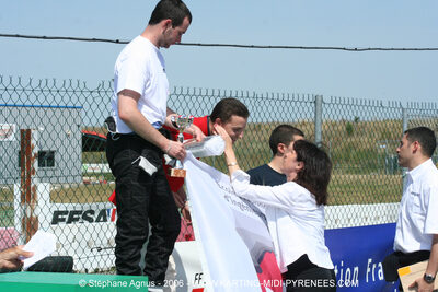 Martine DESCAZAUX — 10/06/2006 : Coupe de France Universitaire à Muret (Photos Stéphane Agnus) 2006 — karting