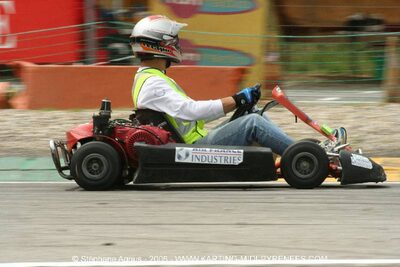17/06/2006 : 6 heures Loisir de Lavelanet (Photos Stéphane Agnus) 2006 — karting