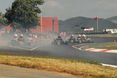 29 et 30 /07/2006 : Coupe de France N100 à Belmont sur Rance (Photos Patrick Lascombes) 2006 — karting