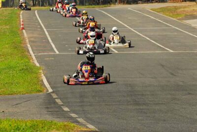 29 et 30 /07/2006 : Coupe de France N100 à Belmont sur Rance (Photos Patrick Lascombes) 2006 — karting