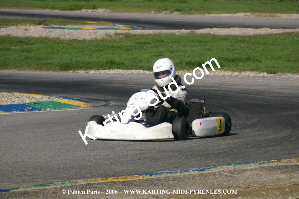 14/10/2006 : Trophée Vincent Sanchez photos du samedi par Fabien PARIS 2006 — karting