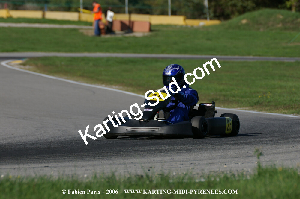 14/10/2006 : Trophée Vincent Sanchez photos du samedi par Fabien PARIS 2006 — karting