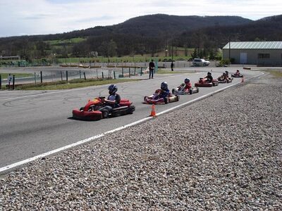 11 avril 2007 : Journée Mini-Kart à Lavelanet (Photos Alain Aubourg) 2007 — karting