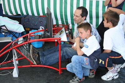 21/22 avril 2007 : Exposition Voiture – Pibrac 2007 — karting