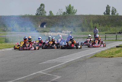 29/04/2007 : 3ème Manche Championnat Régional Midi-Pyrénées – Muret (Photos Patrick Lascombes) 2007 — karting