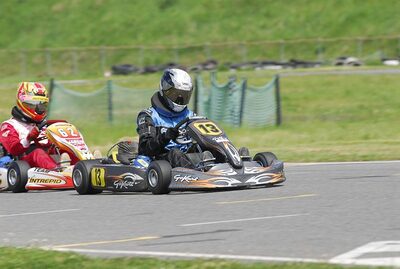 29/04/2007 : 3ème Manche Championnat Régional Midi-Pyrénées – Muret (Photos Patrick Lascombes) 2007 — karting