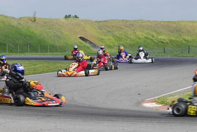 29/04/2007 : 3ème Manche Championnat Régional Midi-Pyrénées – Muret (Photos Patrick Lascombes) 2007 — karting