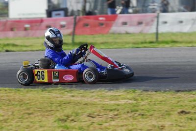 29/04/2007 : 3ème Manche Championnat Régional Midi-Pyrénées – Muret (Photos Patrick Lascombes) 2007 — karting