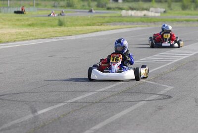 29/04/2007 : 3ème Manche Championnat Régional Midi-Pyrénées – Muret (Photos Patrick Lascombes) 2007 — karting