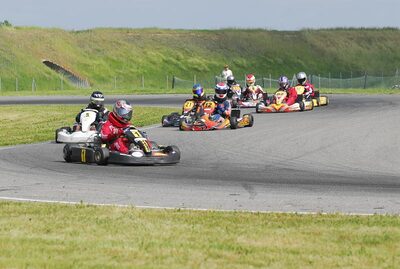 29/04/2007 : 3ème Manche Championnat Régional Midi-Pyrénées – Muret (Photos Patrick Lascombes) 2007 — karting