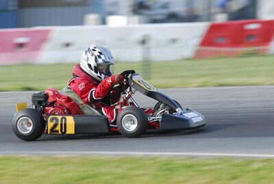 29/04/2007 : 3ème Manche Championnat Régional Midi-Pyrénées – Muret (Photos Patrick Lascombes) 2007 — karting