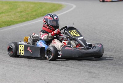 29/04/2007 : 3ème Manche Championnat Régional Midi-Pyrénées – Muret (Photos Patrick Lascombes) 2007 — karting