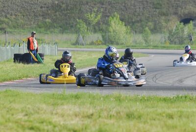 29/04/2007 : 3ème Manche Championnat Régional Midi-Pyrénées – Muret (Photos Patrick Lascombes) 2007 — karting