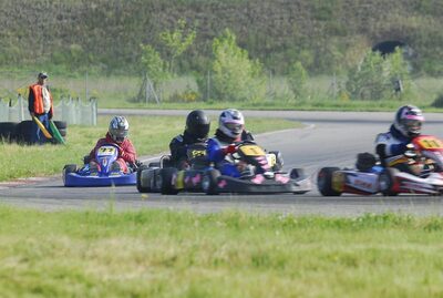 29/04/2007 : 3ème Manche Championnat Régional Midi-Pyrénées – Muret (Photos Patrick Lascombes) 2007 — karting