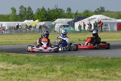 29/04/2007 : 3ème Manche Championnat Régional Midi-Pyrénées – Muret (Photos Patrick Lascombes) 2007 — karting