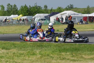 29/04/2007 : 3ème Manche Championnat Régional Midi-Pyrénées – Muret (Photos Patrick Lascombes) 2007 — karting