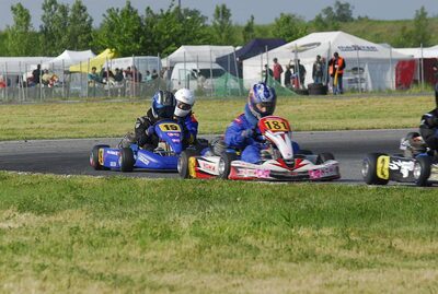 29/04/2007 : 3ème Manche Championnat Régional Midi-Pyrénées – Muret (Photos Patrick Lascombes) 2007 — karting