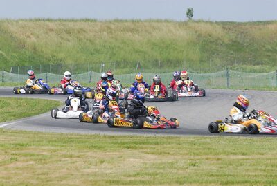 29/04/2007 : 3ème Manche Championnat Régional Midi-Pyrénées – Muret (Photos Patrick Lascombes) 2007 — karting