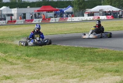 29/04/2007 : 3ème Manche Championnat Régional Midi-Pyrénées – Muret (Photos Patrick Lascombes) 2007 — karting