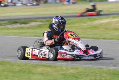 29/04/2007 : 3ème Manche Championnat Régional Midi-Pyrénées – Muret (Photos Patrick Lascombes) 2007 — karting