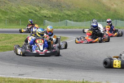 29/04/2007 : 3ème Manche Championnat Régional Midi-Pyrénées – Muret (Photos Patrick Lascombes) 2007 — karting