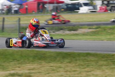 29/04/2007 : 3ème Manche Championnat Régional Midi-Pyrénées – Muret (Photos Patrick Lascombes) 2007 — karting