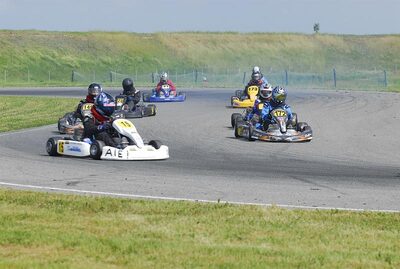 29/04/2007 : 3ème Manche Championnat Régional Midi-Pyrénées – Muret (Photos Patrick Lascombes) 2007 — karting