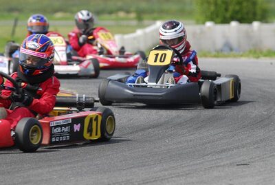 29/04/2007 : 3ème Manche Championnat Régional Midi-Pyrénées – Muret (Photos Patrick Lascombes) 2007 — karting