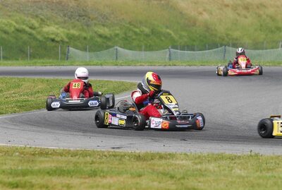 29/04/2007 : 3ème Manche Championnat Régional Midi-Pyrénées – Muret (Photos Patrick Lascombes) 2007 — karting