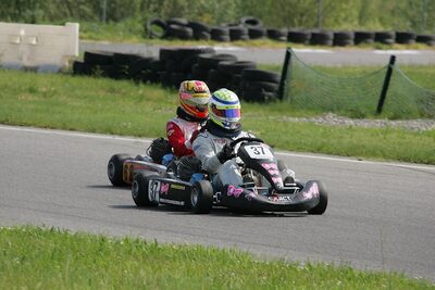Alexis ZERVOS — 28/29 avril 2007 : 3ème Manche Championnat Régional Midi-Pyrénées – Muret (Photos Paul Nephtali) 2007 — karting