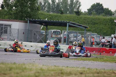 28/29 avril 2007 : 3ème Manche Championnat Régional Midi-Pyrénées – Muret (Photos Paul Nephtali) 2007 — karting