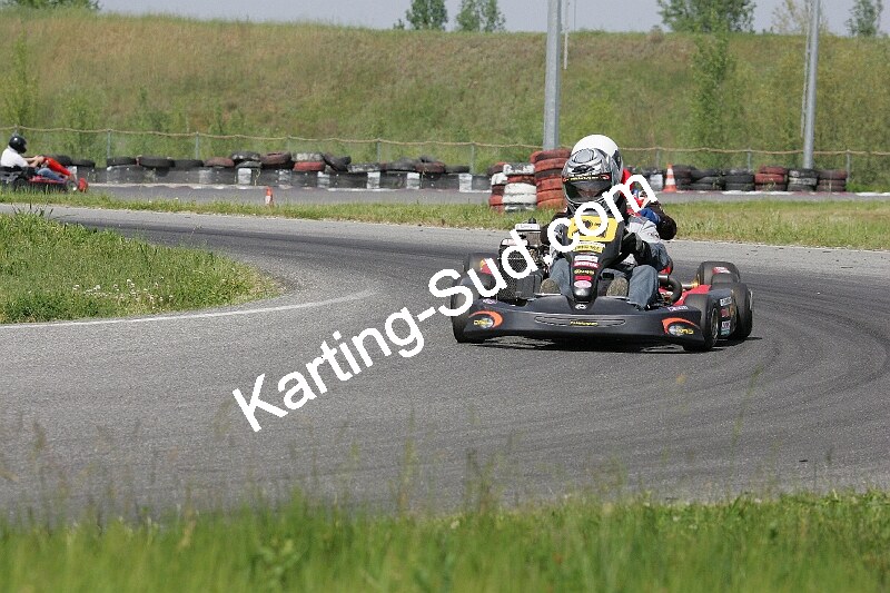 28/29 avril 2007 : 3ème Manche Championnat Régional Midi-Pyrénées – Muret (Photos Paul Nephtali) 2007 — karting