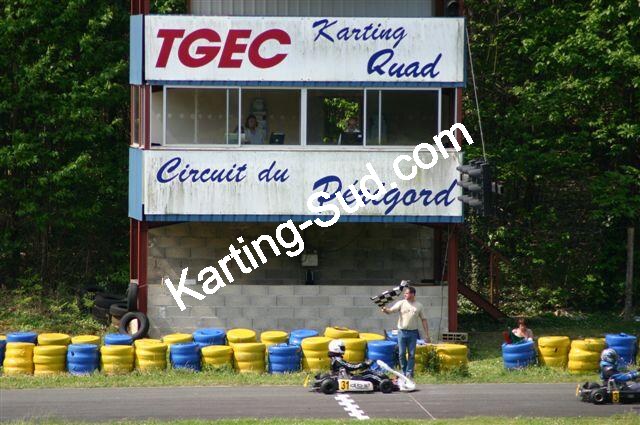 28/29 avril 2007 : 2ème Manche Championnat Régional Aquitaine – Nontron (Photos Patrice Bompas) 2007 — karting
