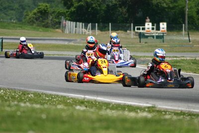 13/05/2007 : 1ère manche du challenge des circuits – 2ème manche du Trophée Vincent Sanchez – 3ème manche du Championnat Régional Languedoc – Lavelanet (Photos Patrice Bompas) 2007 — karting