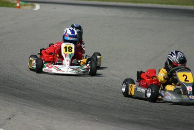 13/05/2007 : 1ère manche du challenge des circuits – 2ème manche du Trophée Vincent Sanchez – 3ème manche du Championnat Régional Languedoc – Lavelanet (Photos Patrice Bompas) 2007 — karting