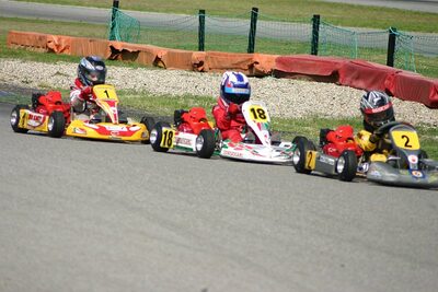 13/05/2007 : 1ère manche du challenge des circuits – 2ème manche du Trophée Vincent Sanchez – 3ème manche du Championnat Régional Languedoc – Lavelanet (Photos Patrice Bompas) 2007 — karting
