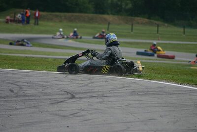13/05/2007 : 1ère manche du challenge des circuits – 2ème manche du Trophée Vincent Sanchez – 3ème manche du Championnat Régional Languedoc – Lavelanet (Photos Patrice Bompas) 2007 — karting