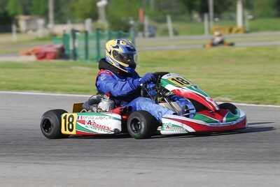 13/05/2007 : 1ère manche du challenge des circuits – 2ème manche du Trophée Vincent Sanchez – 3ème manche du Championnat Régional Languedoc – Lavelanet (Photos Patrick Lascombes) 2007 — karting