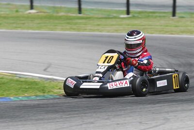 13/05/2007 : 1ère manche du challenge des circuits – 2ème manche du Trophée Vincent Sanchez – 3ème manche du Championnat Régional Languedoc – Lavelanet (Photos Patrick Lascombes) 2007 — karting