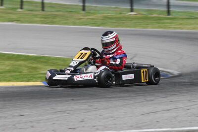 13/05/2007 : 1ère manche du challenge des circuits – 2ème manche du Trophée Vincent Sanchez – 3ème manche du Championnat Régional Languedoc – Lavelanet (Photos Patrick Lascombes) 2007 — karting