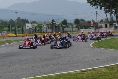 13/05/2007 : 1ère manche du challenge des circuits – 2ème manche du Trophée Vincent Sanchez – 3ème manche du Championnat Régional Languedoc – Lavelanet (Photos Patrick Lascombes) 2007 — karting