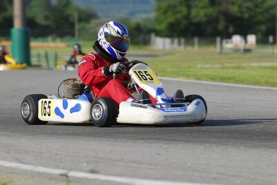 13/05/2007 : 1ère manche du challenge des circuits – 2ème manche du Trophée Vincent Sanchez – 3ème manche du Championnat Régional Languedoc – Lavelanet (Photos Patrick Lascombes) 2007 — karting
