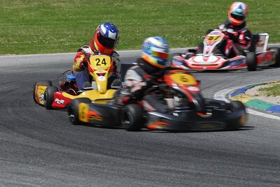 13/05/2007 : 1ère manche du challenge des circuits – 2ème manche du Trophée Vincent Sanchez – 3ème manche du Championnat Régional Languedoc – Lavelanet (Photos Patrick Lascombes) 2007 — karting