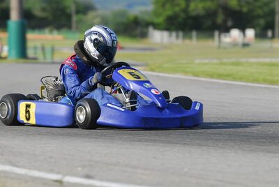 13/05/2007 : 1ère manche du challenge des circuits – 2ème manche du Trophée Vincent Sanchez – 3ème manche du Championnat Régional Languedoc – Lavelanet (Photos Patrick Lascombes) 2007 — karting